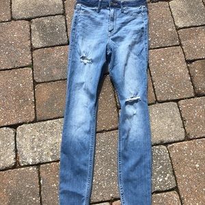 Hollister jeans